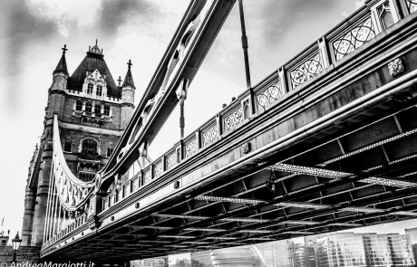 London Tower Bridge black & white