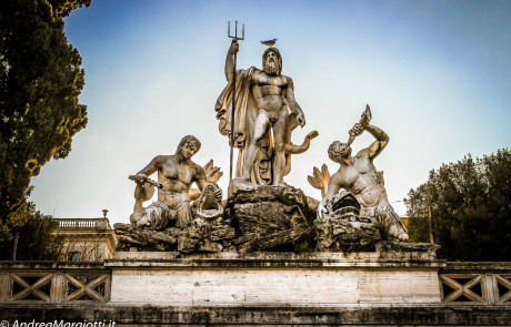 Fontana del Nettuno Piazza del popolo